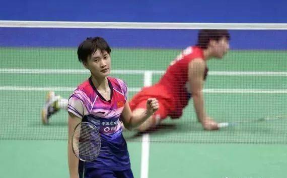 但随着比赛 但随着比赛