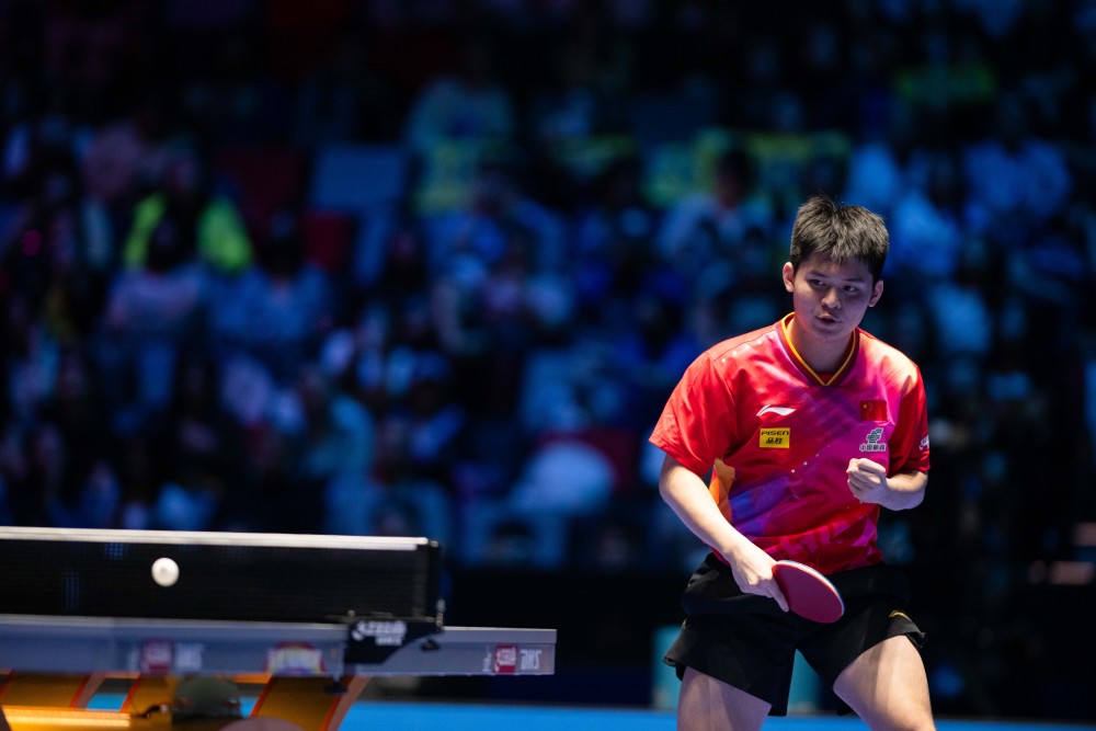 中让他在年 中让他在年