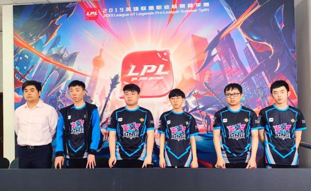 也为品牌合 也为品牌合